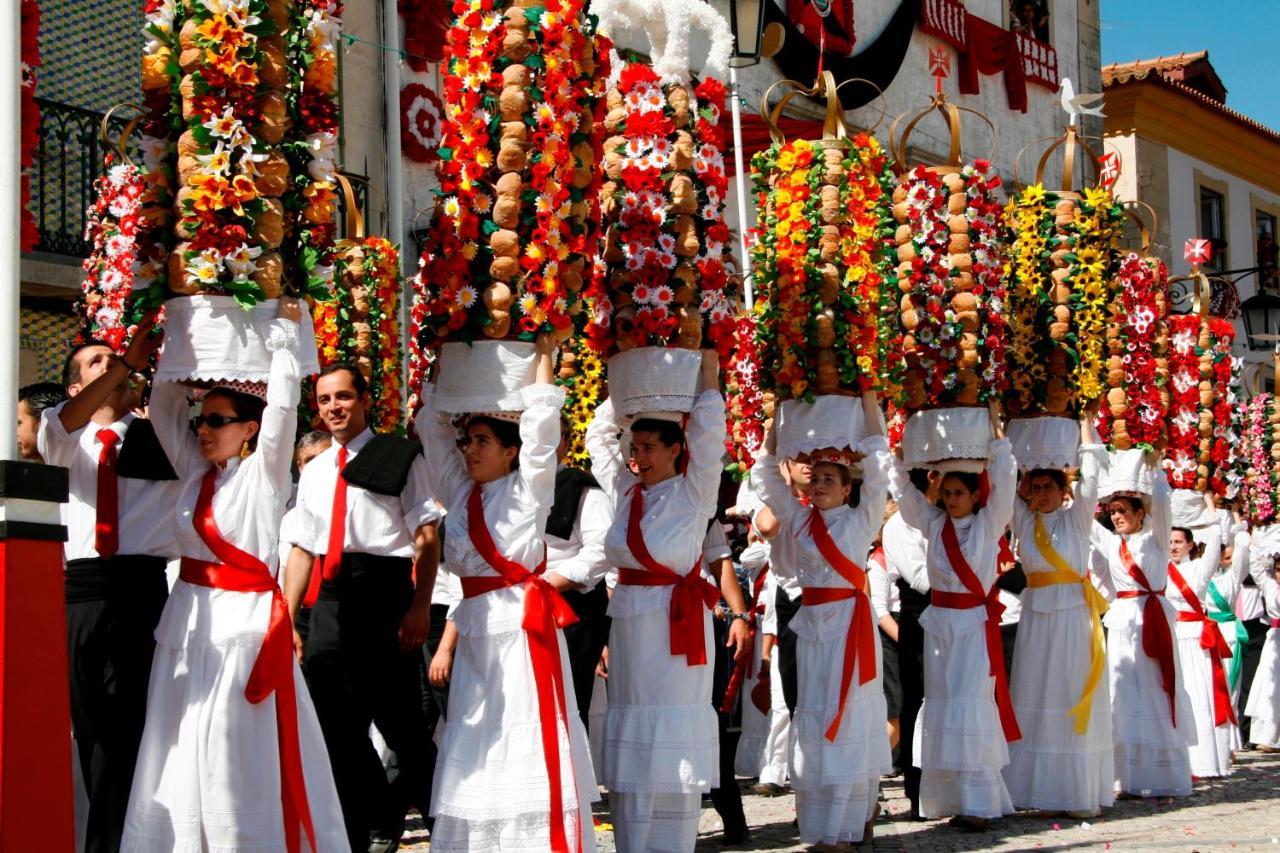 Bairro Das Flores Tomar Bagian luar foto